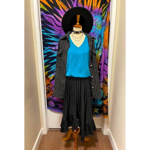 π Lovely blue pullover sweater - Picture 9 of 11